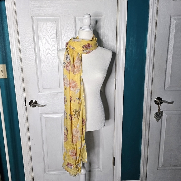 Loft and unbranded Assorted Scarf Bundle - Picture 10 of 13